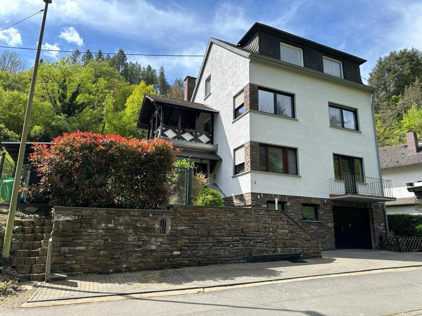 Deni'S Ferienwohnungen Klotten Exterior photo